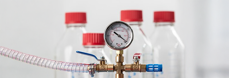 Tipps für sicheres Arbeiten mit Druck im Labor