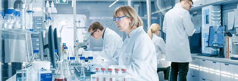 Was zeichnet die Lösungsmittel von Riedel-de Haën aus?