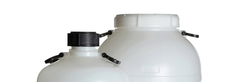 AZLON Aspiratoren und Kanister in Laboranwendungen: Nachhaltige, zuverlässige und effiziente Lösungen