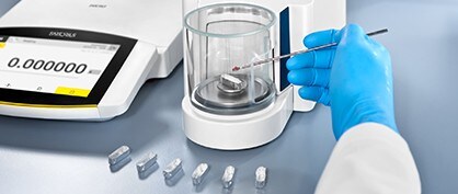 Magnetismus – der unsichtbare Feind der präzisen Gewichtsbestimmung Magnetismus – der unsichtbare Feind der präzisen Gewichtsbestimmung